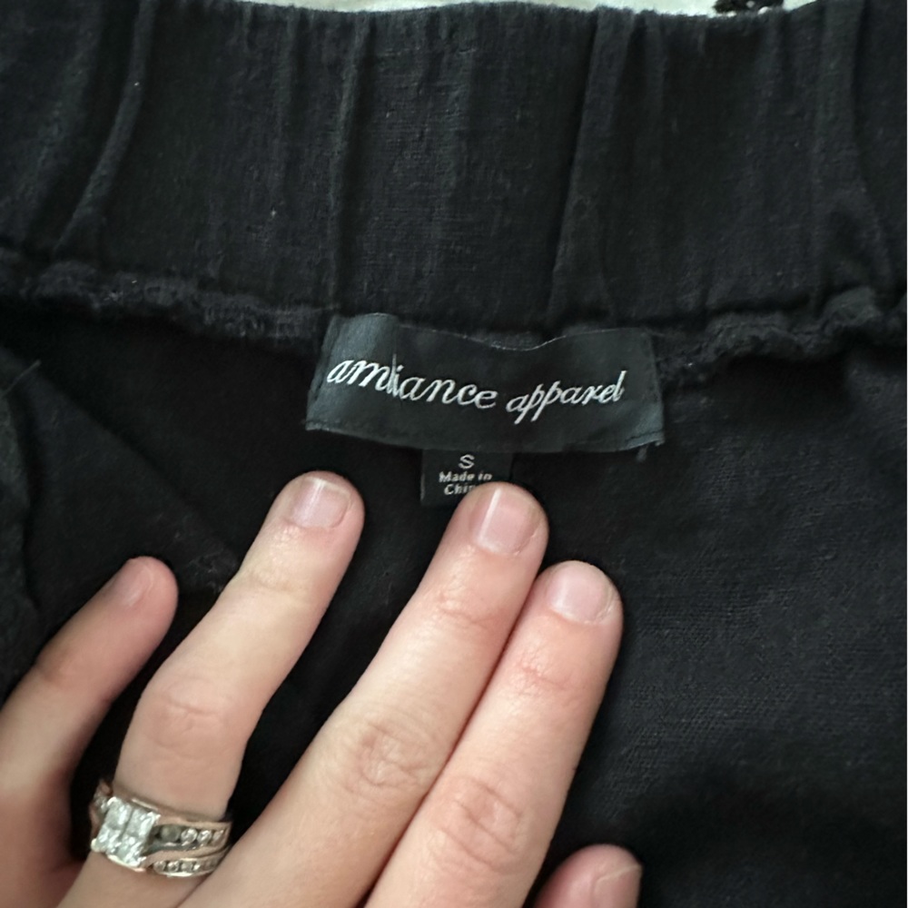Linen pants - Picture 2 of 2